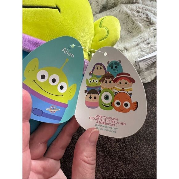 Squishmallows Disney/Pixar Toy Story Claw Game Alien 8” Plushie - Picture 8 of 8